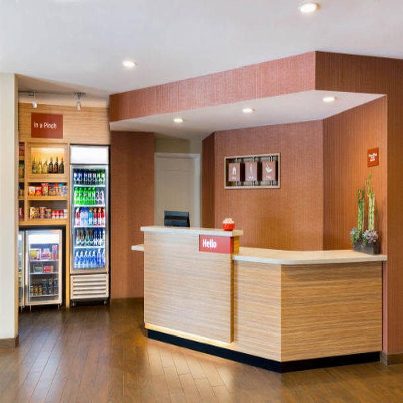 Towneplace Suites By Marriott Battle Creek Exterior photo